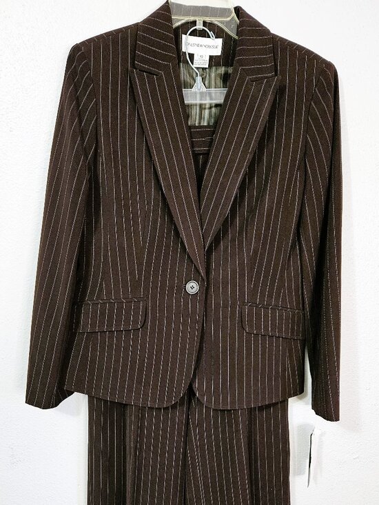 Jones New York Pants - Jones New York Women's Dark Brown/White 2 PC Pinstripe Pant Suit Size 10